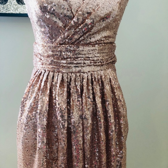 Rose gold sequins dress - Picture 8 of 8
